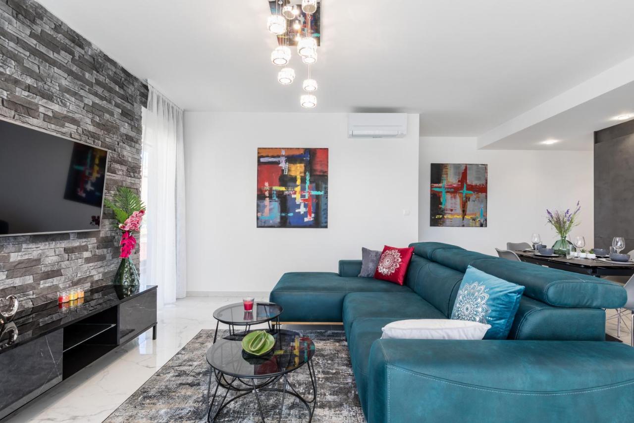 ספליט Elysian Zen Luxury Apartment - Two Bedroom Apartment With Terrace And Sea View מראה חיצוני תמונה